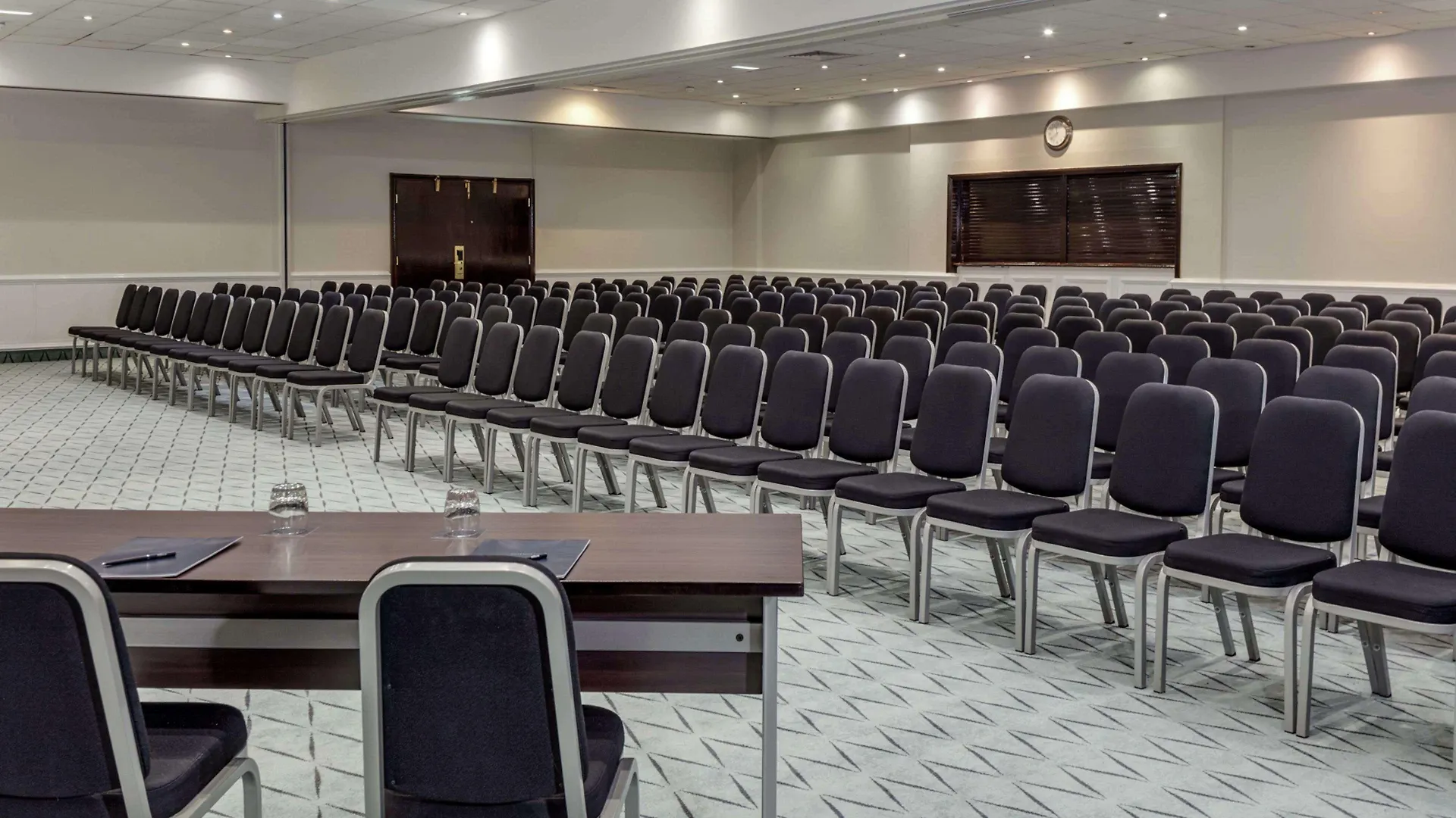 Doubletree By Hilton Manchester Airport Hale  Hale (Greater Manchester)