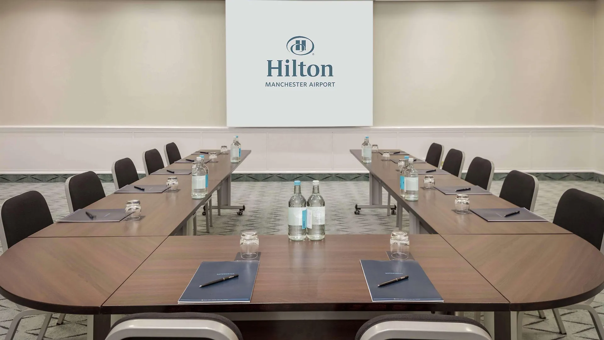 Doubletree By Hilton Manchester Airport Hale  Hotel Hale (Greater Manchester)