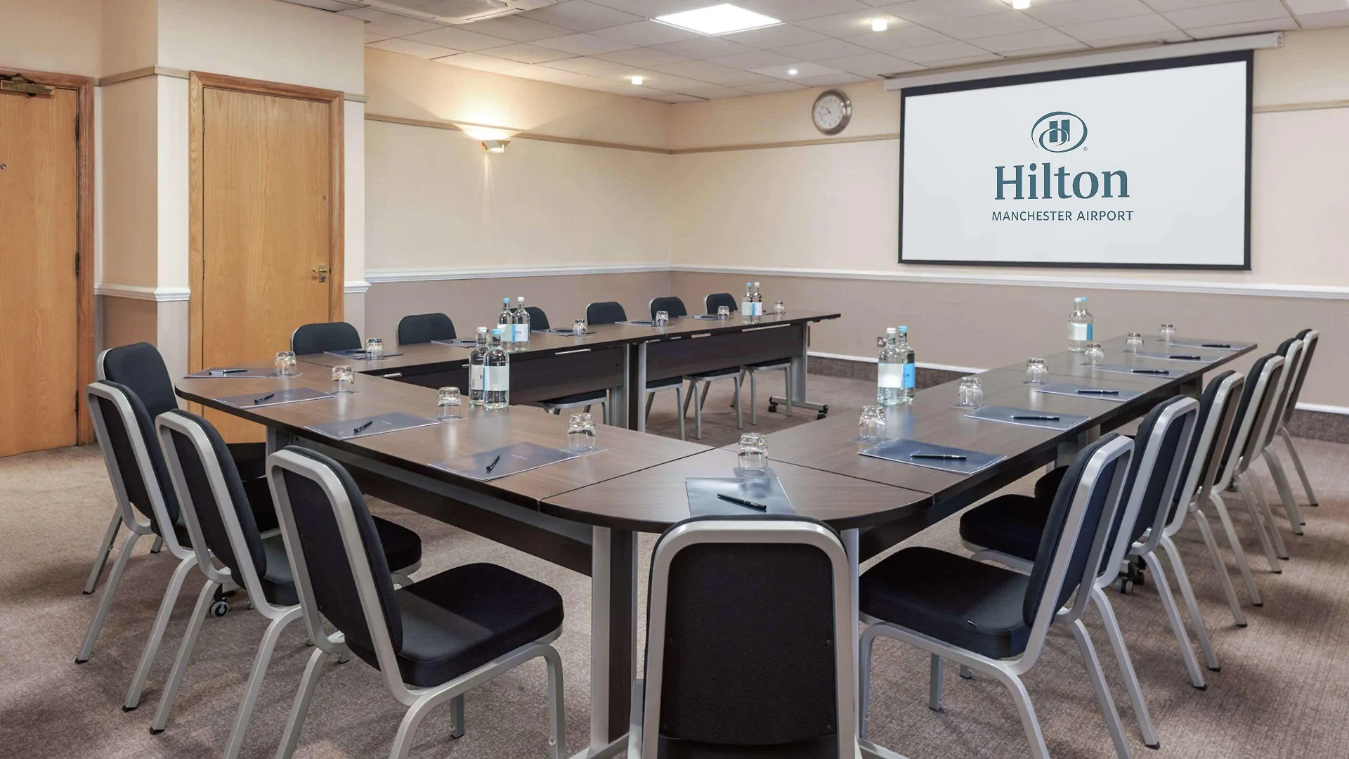 Doubletree By Hilton Manchester Airport Hale