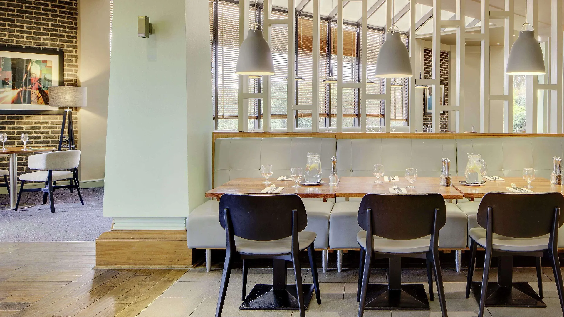 **** Hotel Doubletree By Hilton Manchester Airport Hale  United Kingdom