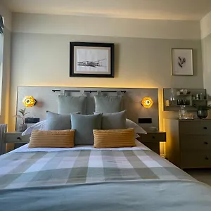 Cosy In Hale (Greater Manchester)