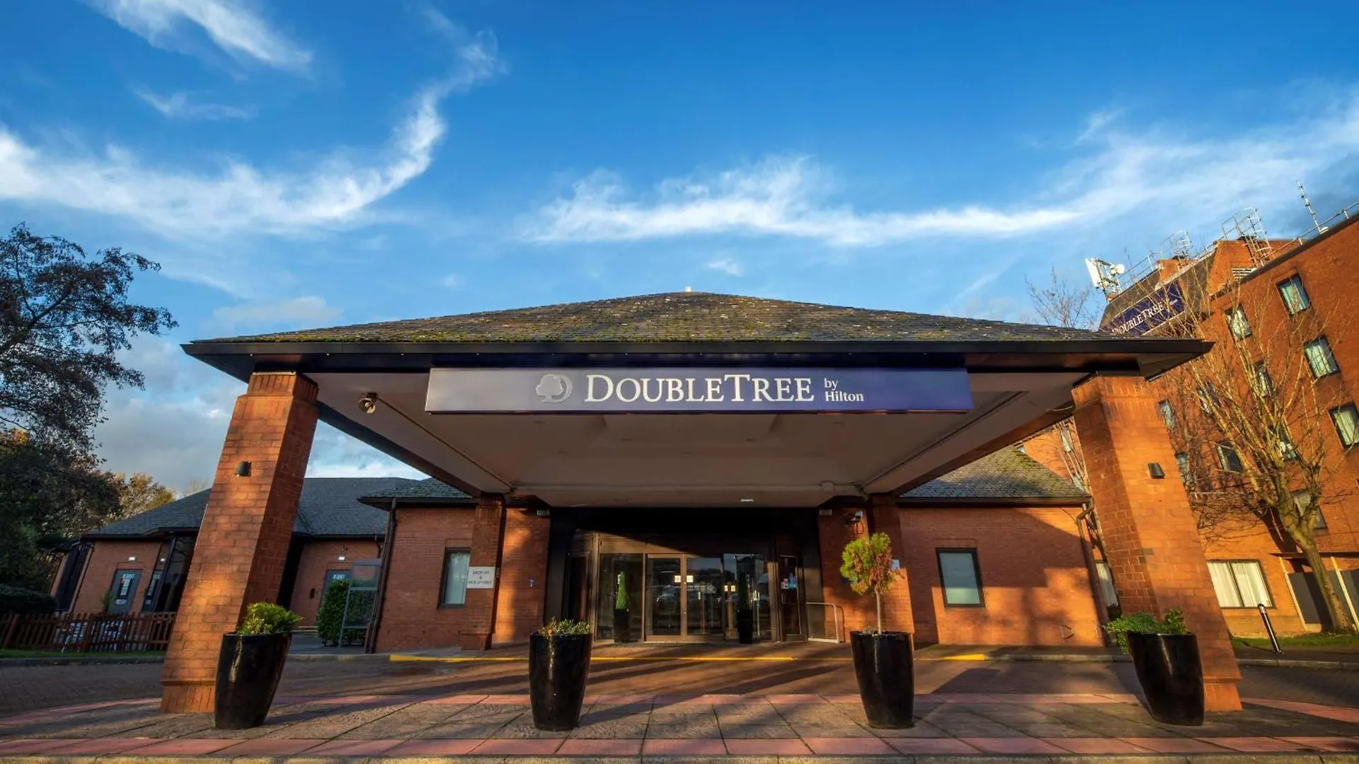 Doubletree By Hilton Manchester Airport Hale